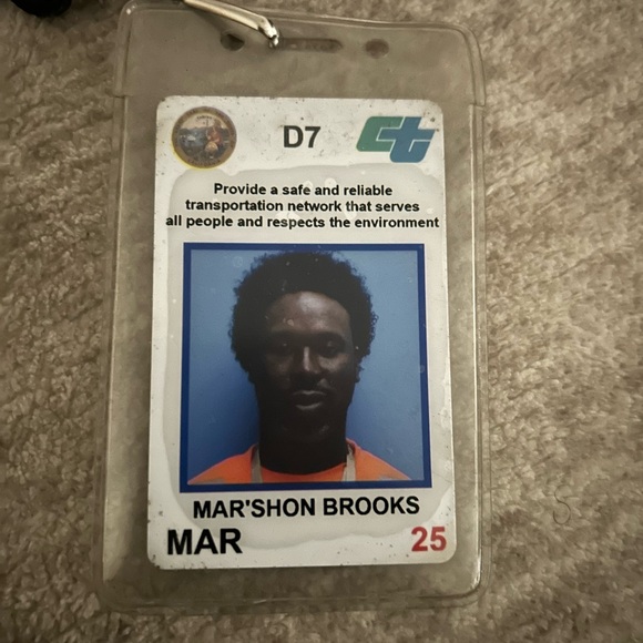 Meet your Posher, Marshon - Picture 17 of 17